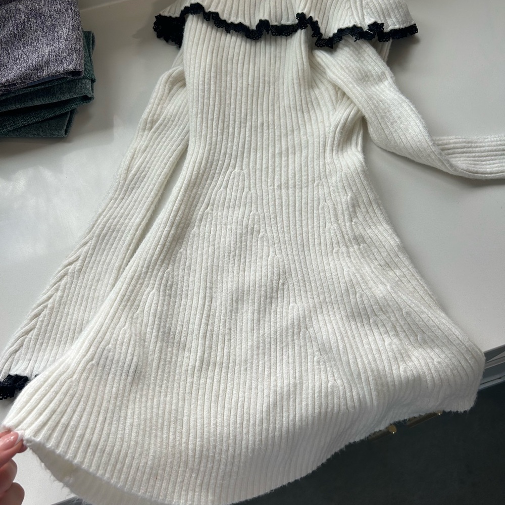 White Ribbed Sweater with Black Trim
